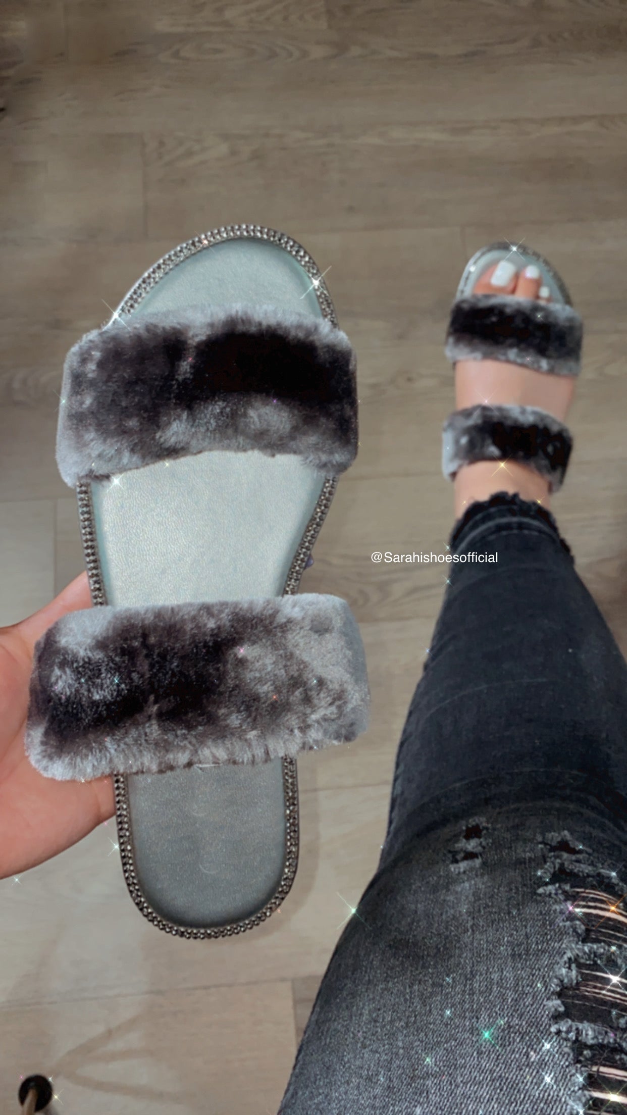 Nikki Sandal - Grey