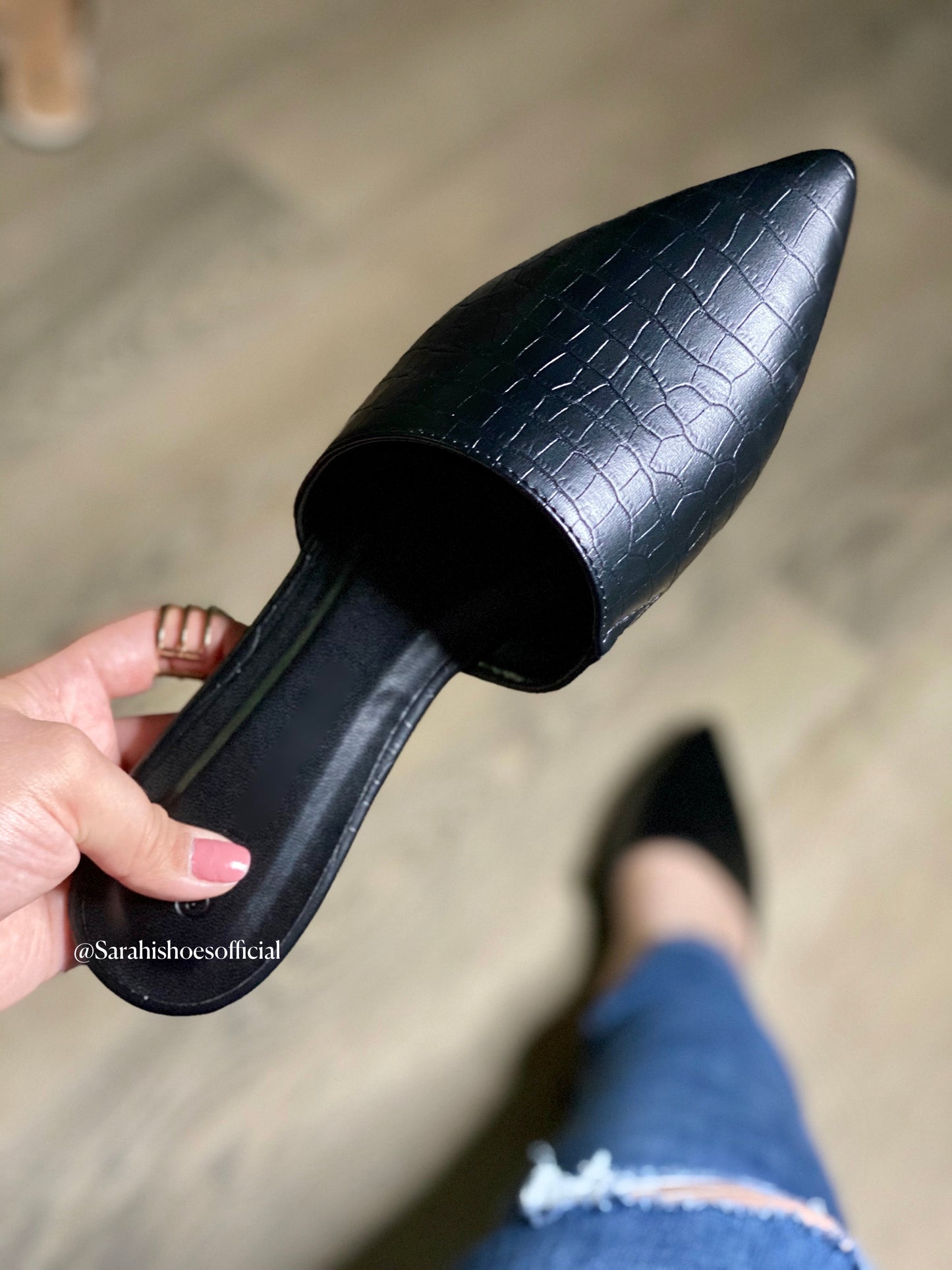 Natalie Mule - Black