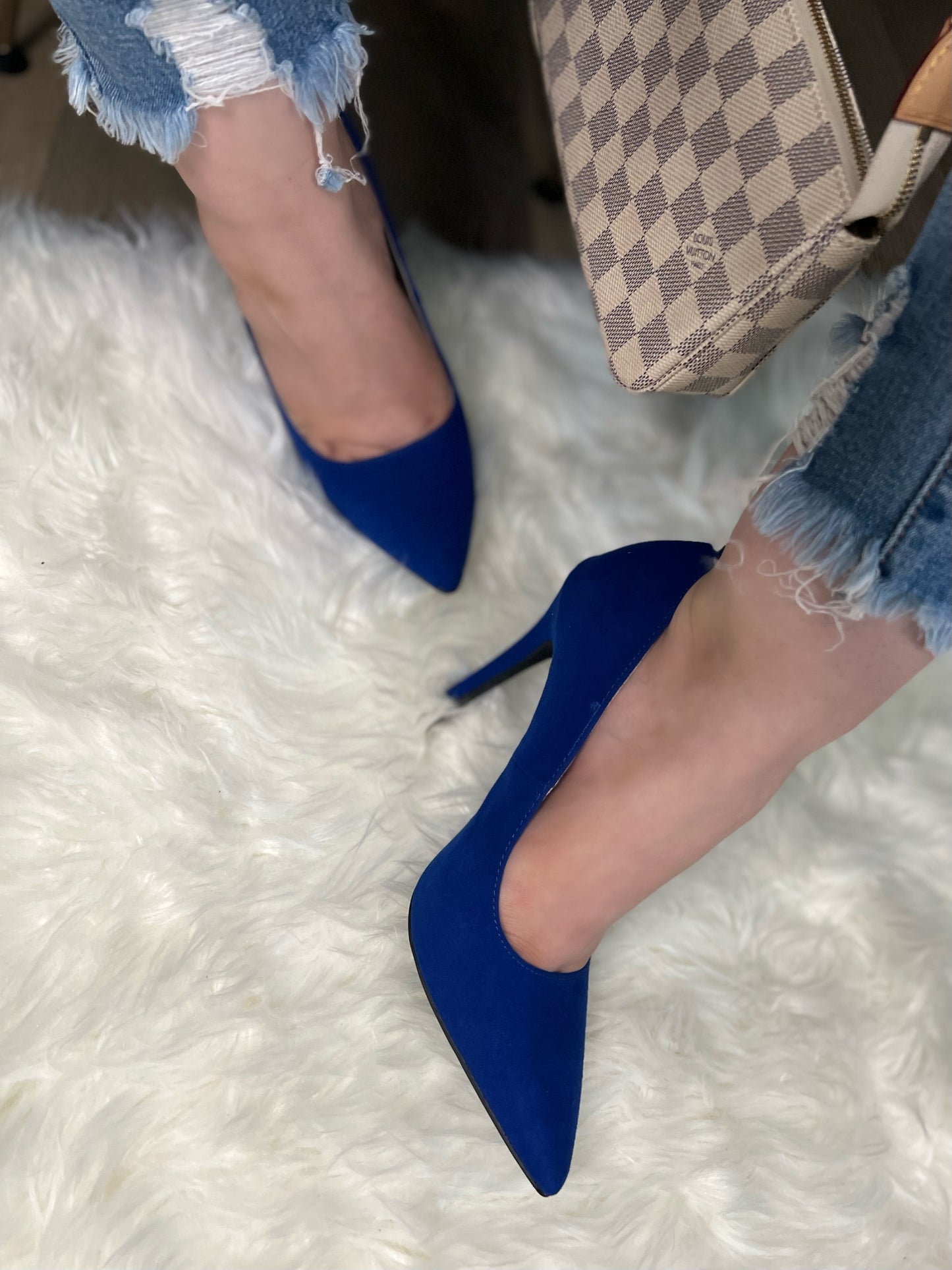 Brandy Pump - Royal Blue