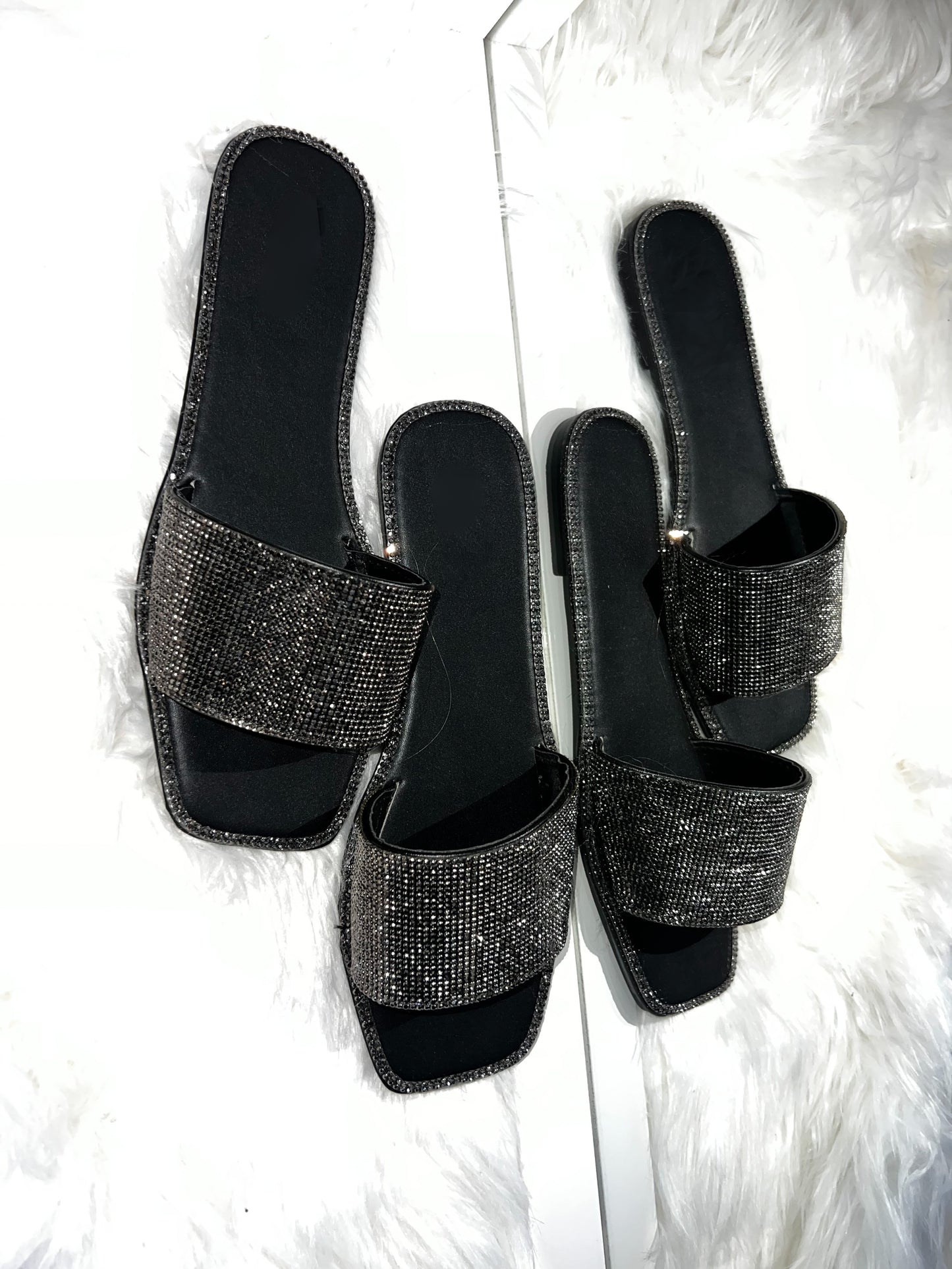 Tori Sandal - Black