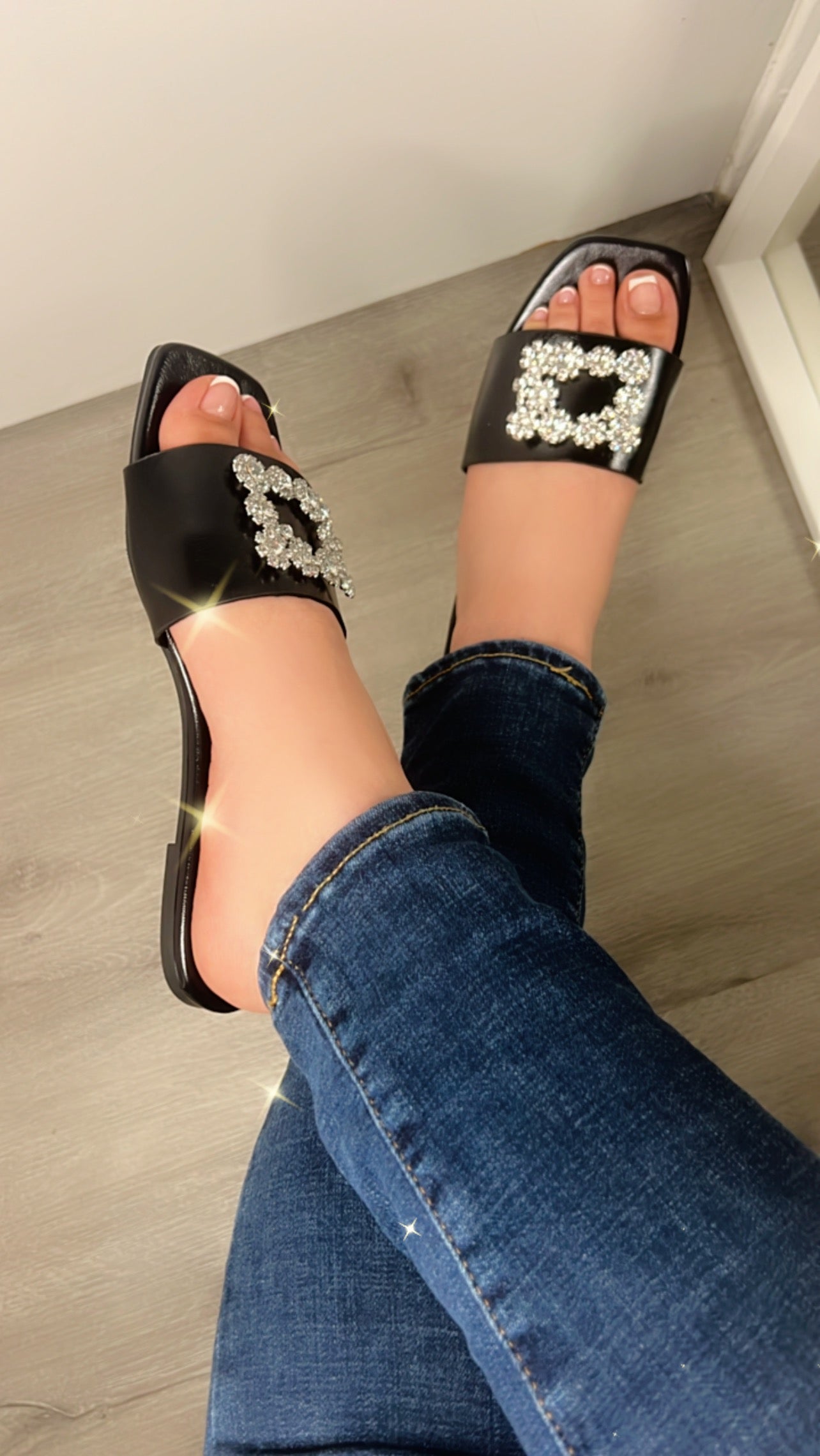 Kimmy Sandals - Black