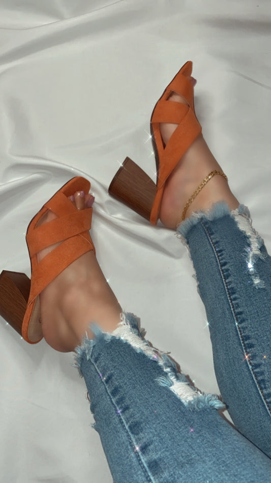 Dalilah Heel - Coral