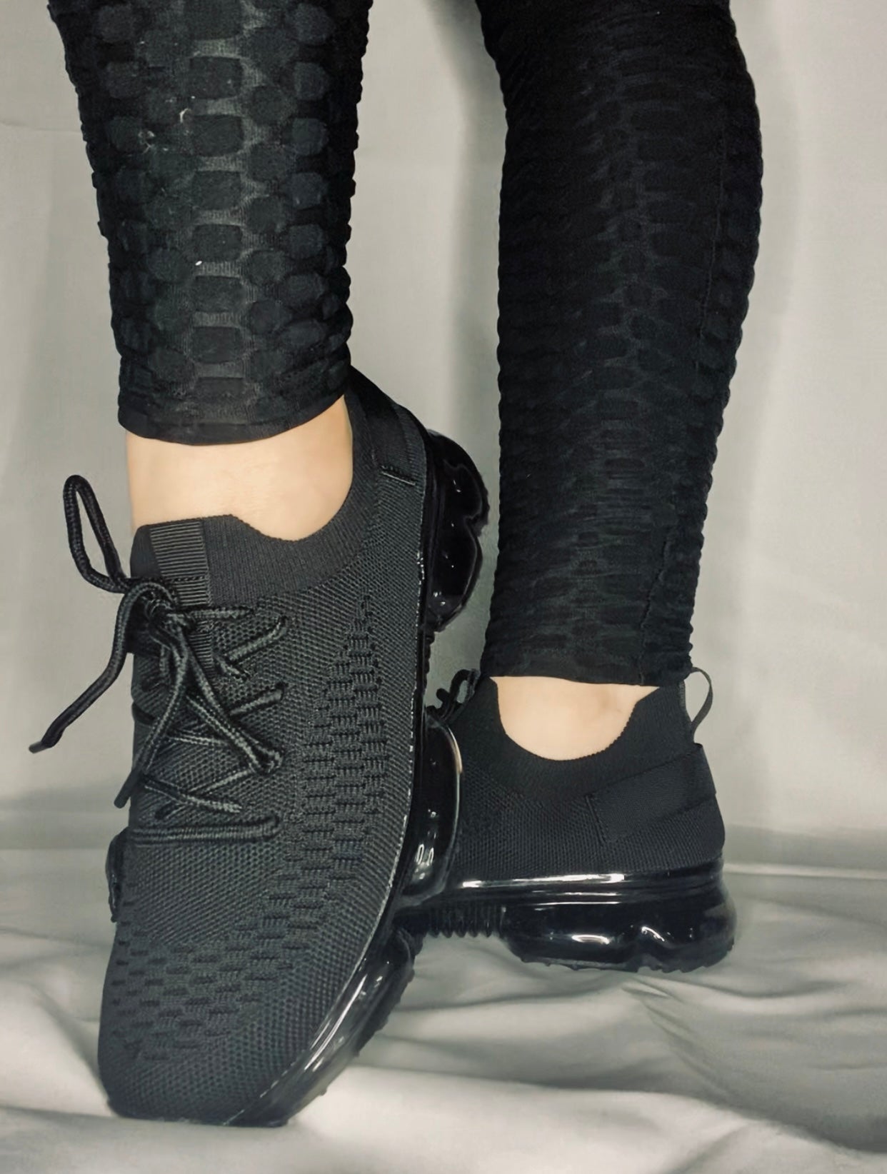 Joanna Sneaker - Black