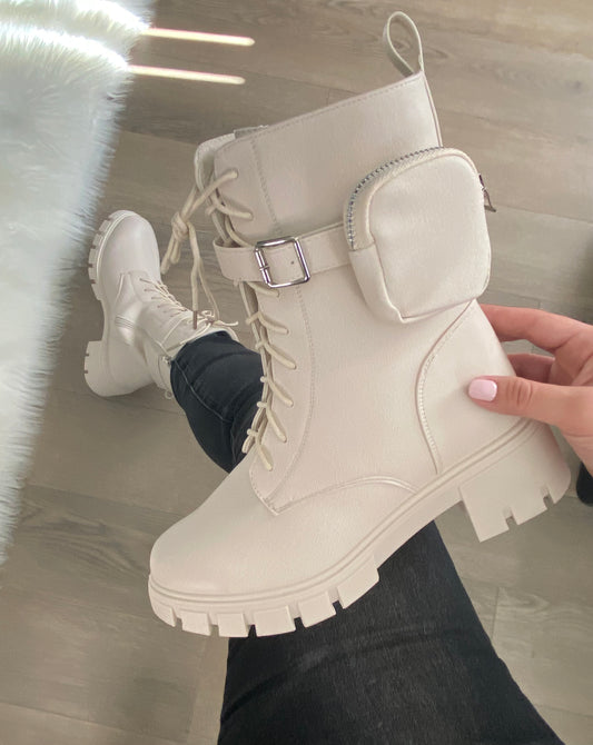 Zelda Boot - Off White