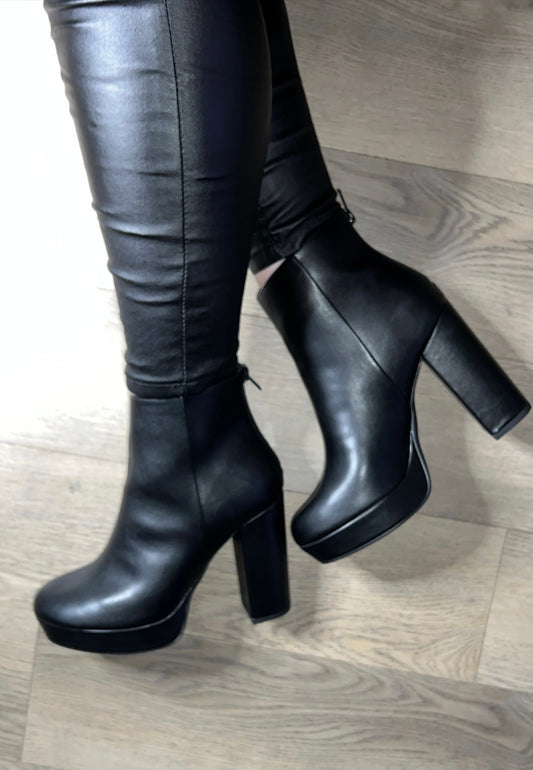 Charlene Boot -  Black